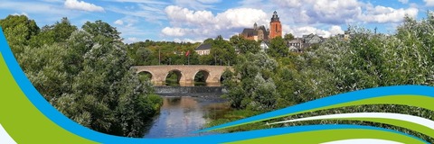 Bild von der alten Lahnbrücke und der Dom der Stadt Wetzlar